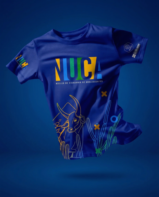 freepik__blue-tshirt-floating-in-the-air-fabric-with-natura__26952